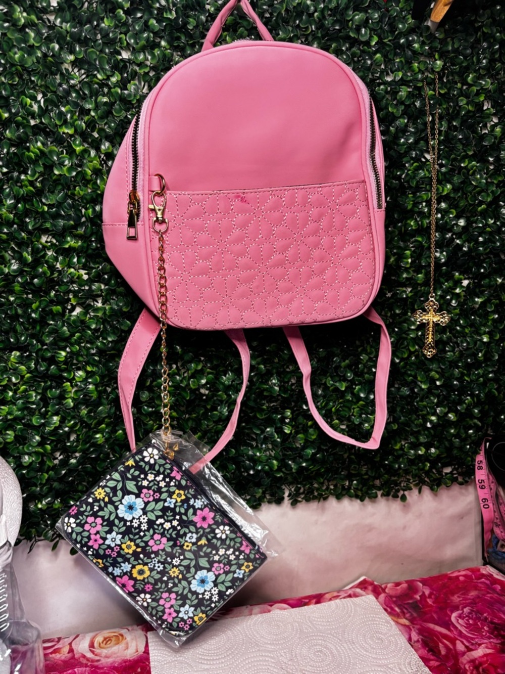 Pink mini backpack - Picture 4 of 7